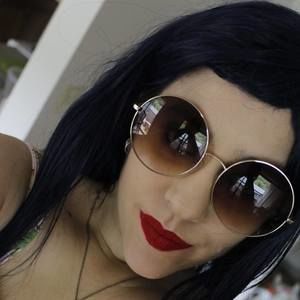 Meet your Posher, Alice